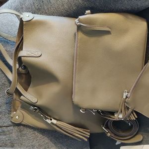 Lg Madi Claire olive colored 3 piece tote